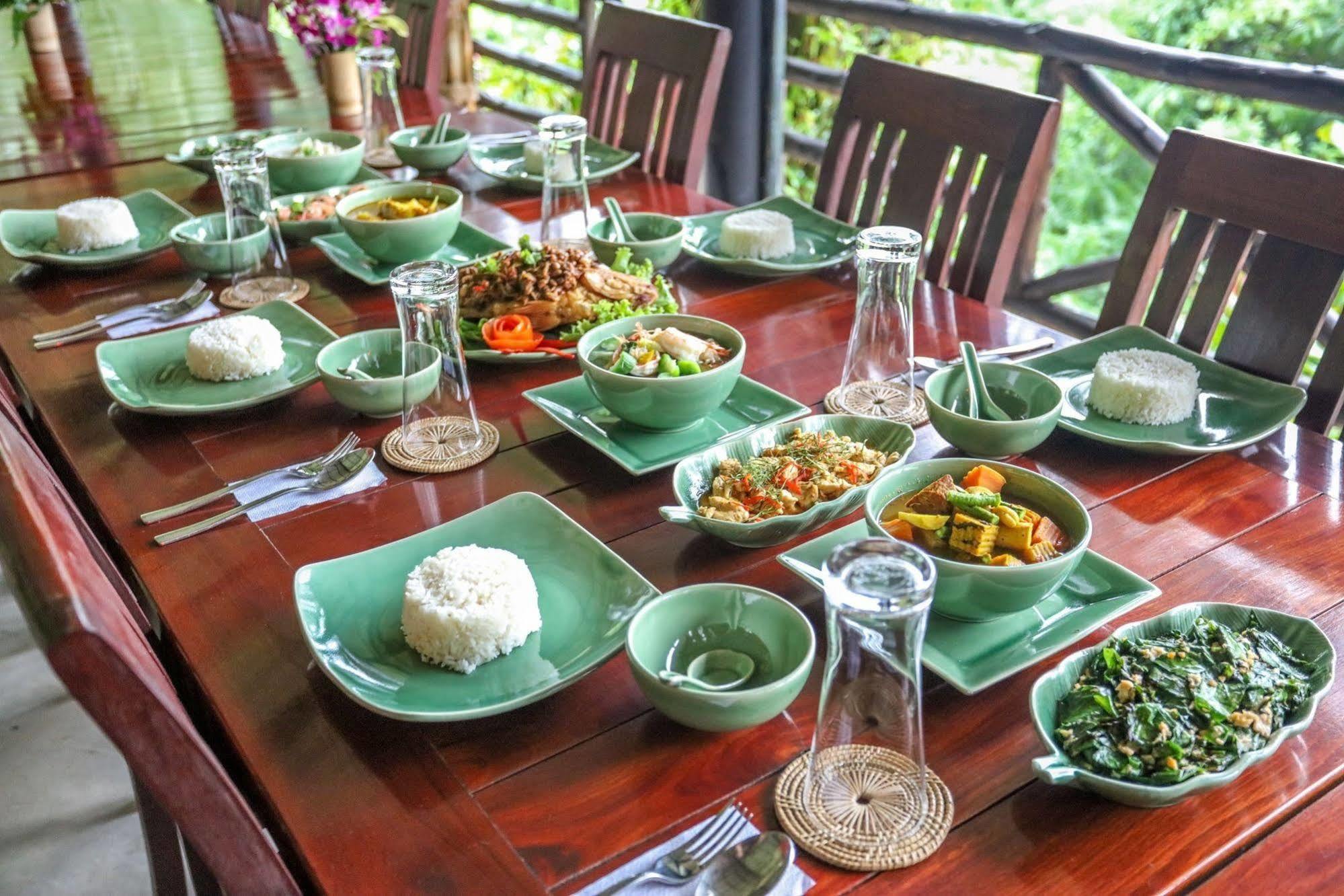 Anurak Community Lodge - Sha Plus Khao Sok National Park Exteriör bild