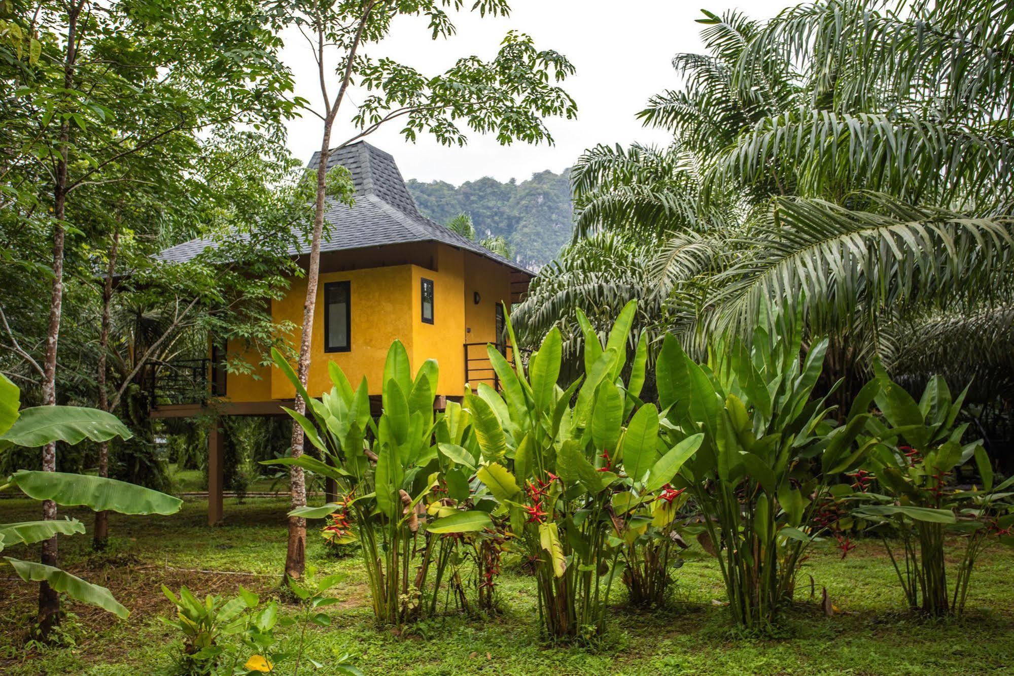 Anurak Community Lodge - Sha Plus Khao Sok National Park Exteriör bild